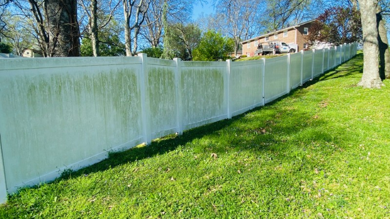 Vinyl Fence Pressure Washing - Gallatin, TN